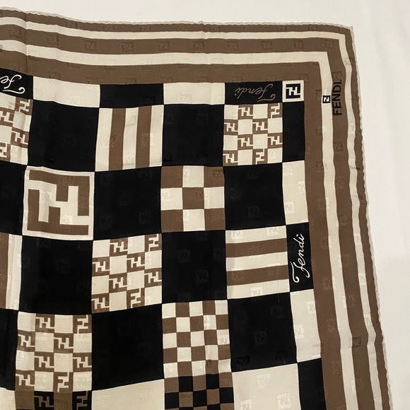 FENDI Logo Cube Print Vintage Scarf - Picture 4 of 15
